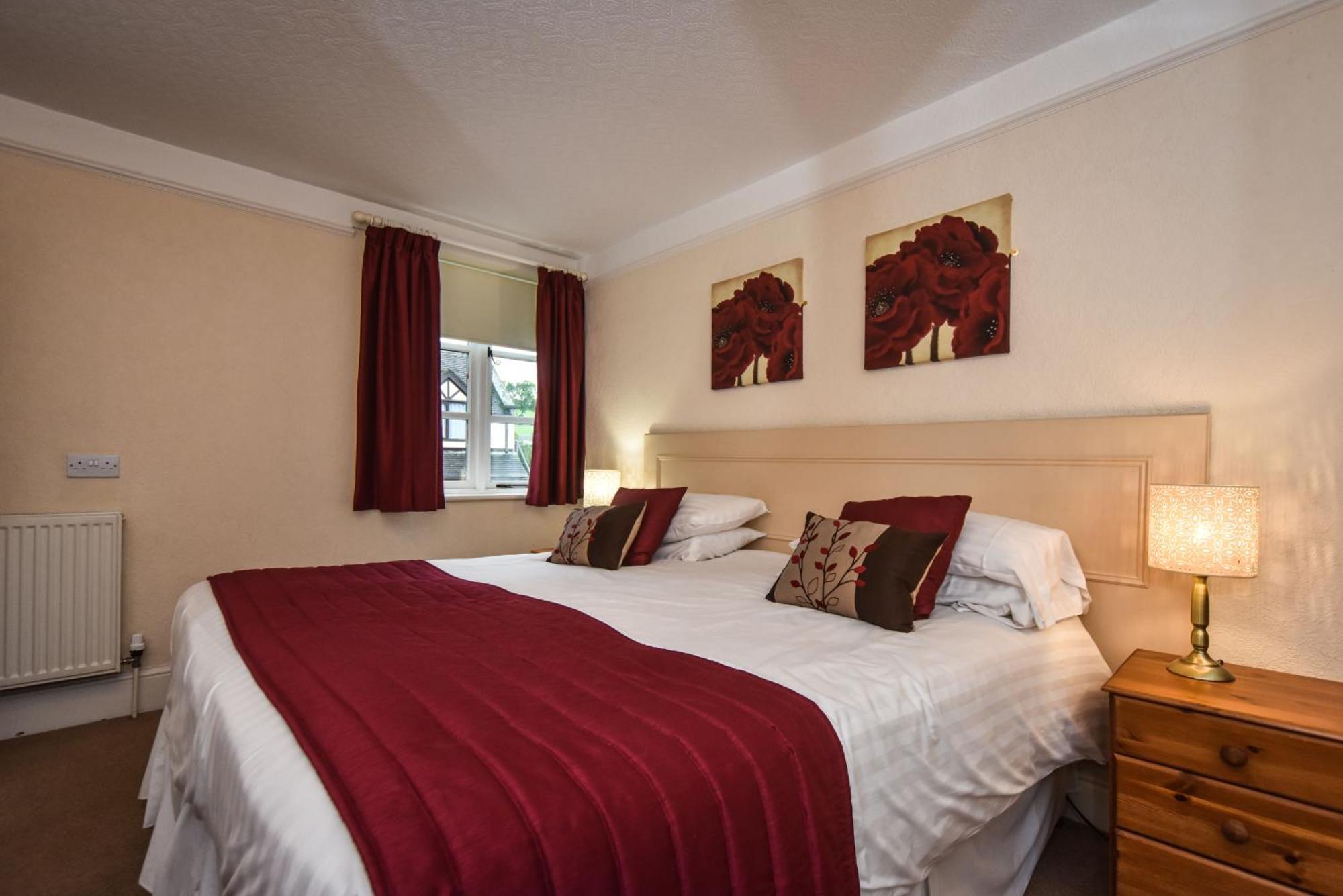 The Bentley Brook Inn Ashbourne  Exteriör bild